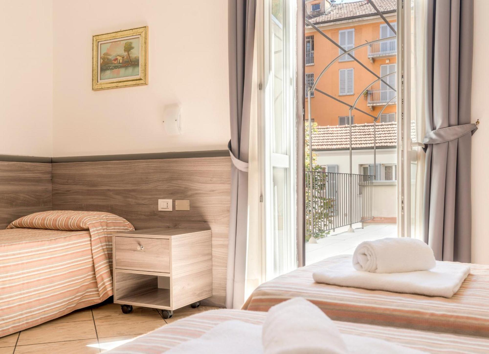 Hotel Brianza — Photos 1